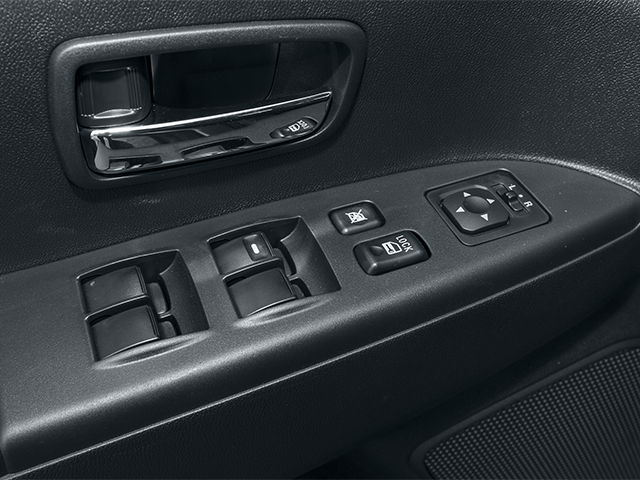 2013 Mitsubishi Outlander Sport ES