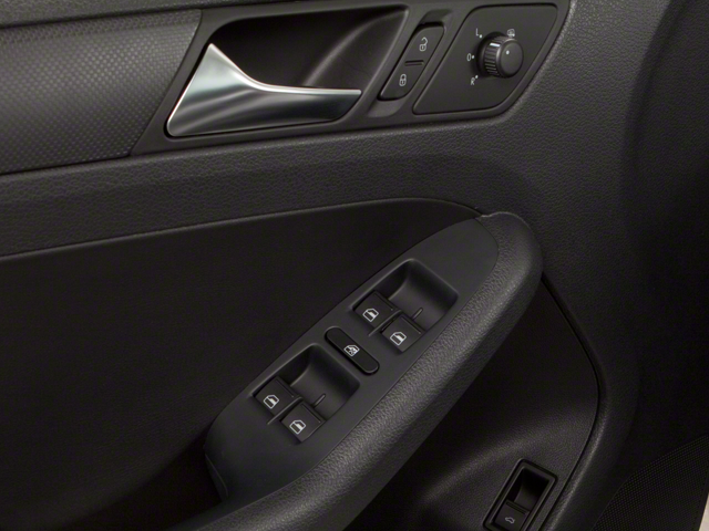 2013 Volkswagen Jetta Base