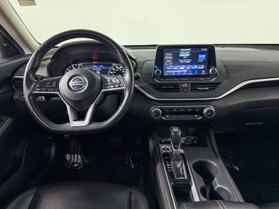 2022 Nissan Altima 2.0 SR