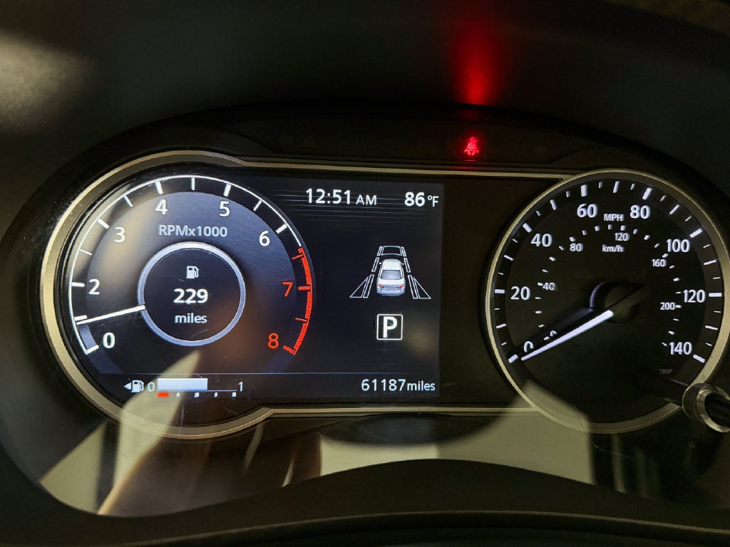 2024 Nissan Versa 1.6 SV