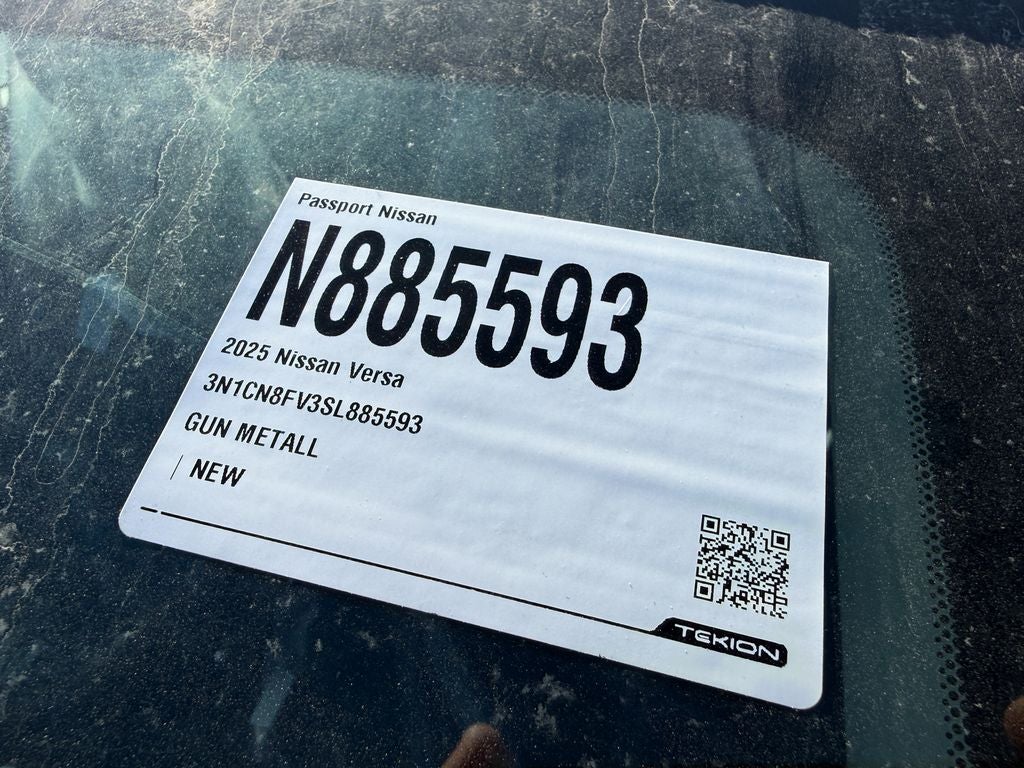 2025 Nissan Versa 1.6 SR