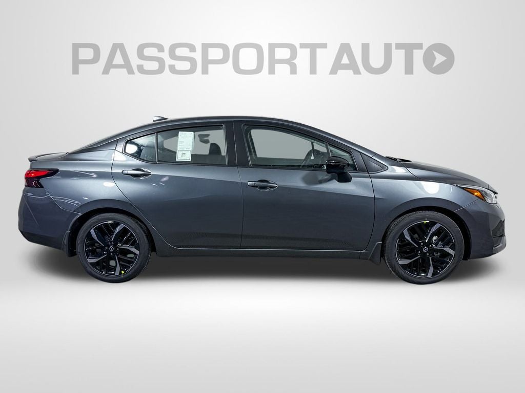 2025 Nissan Versa 1.6 SR
