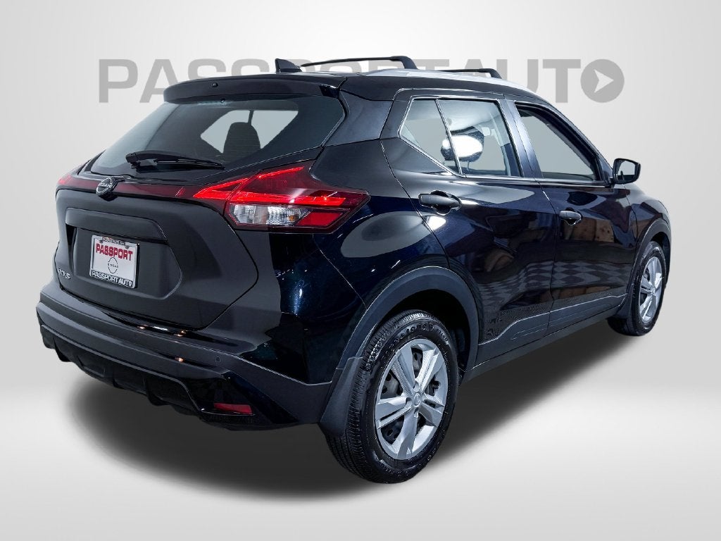 2023 Nissan Kicks S