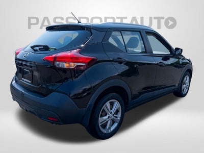 2019 Nissan Kicks S