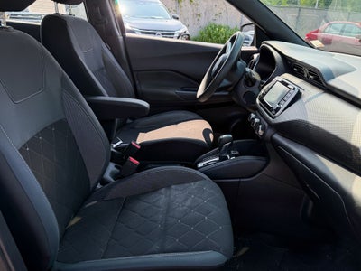 2019 Nissan Kicks S