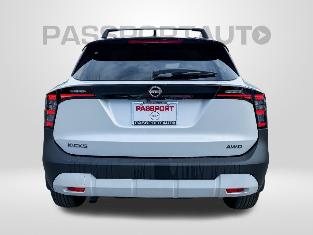 2027 Nissan Kicks SV