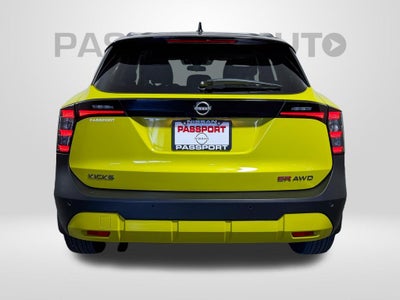2025 Nissan Kicks SR