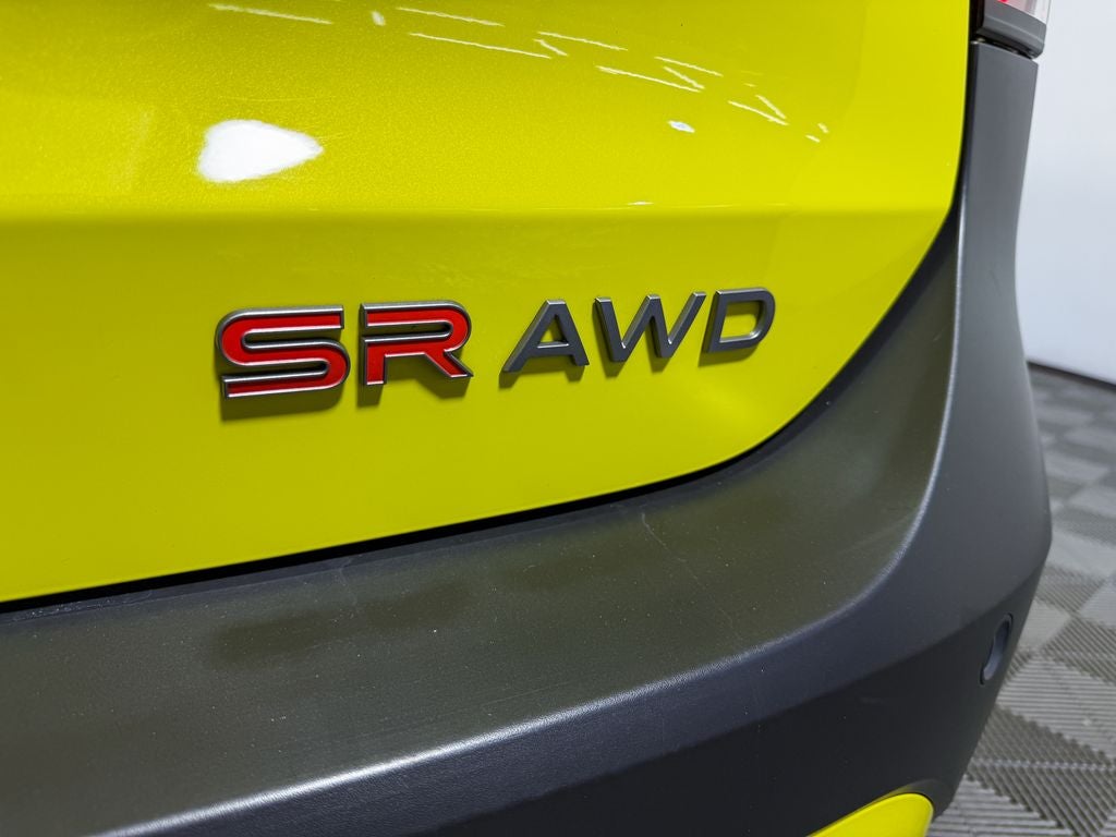 2025 Nissan Kicks SR