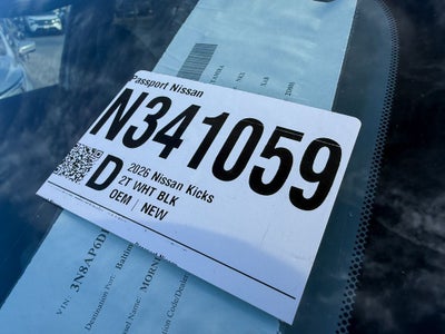 2026 Nissan Kicks SR