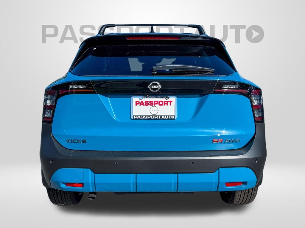 2026 Nissan Kicks SR