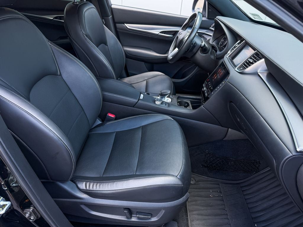 2023 INFINITI QX55 LUXE