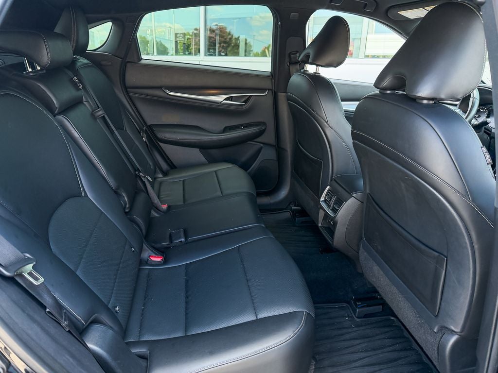 2023 INFINITI QX55 LUXE