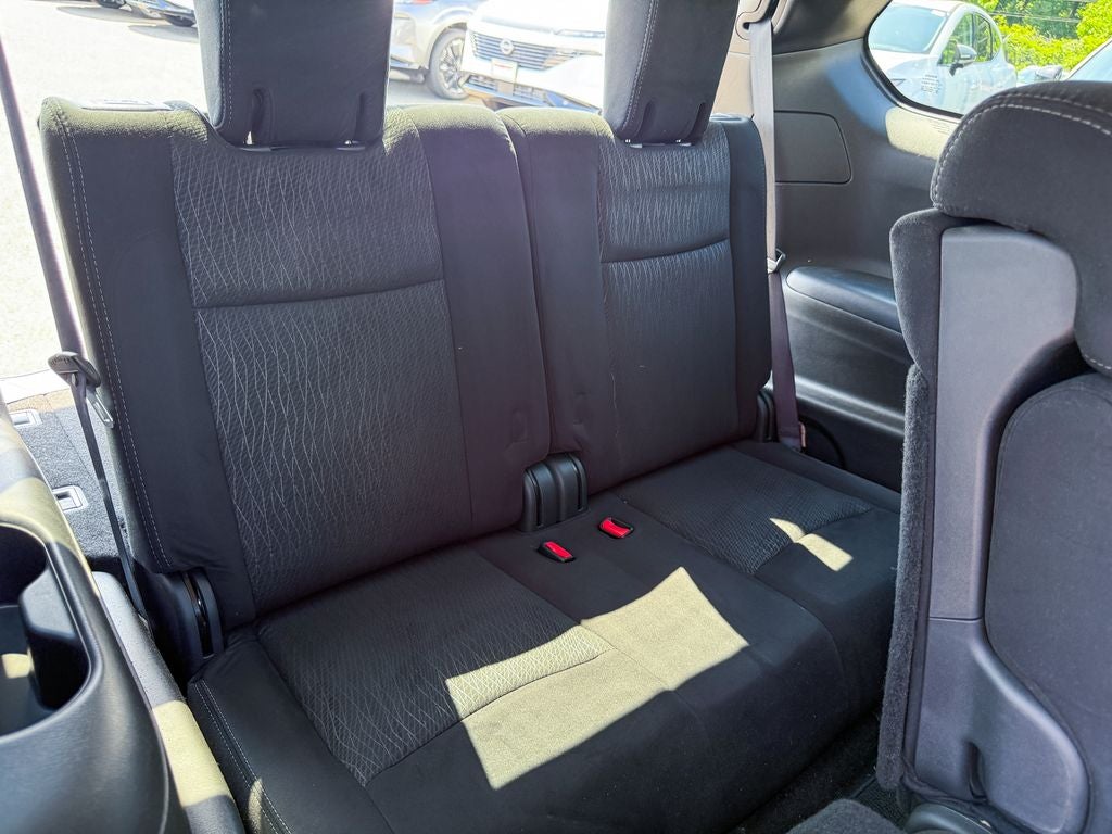 2014 Nissan Pathfinder SV