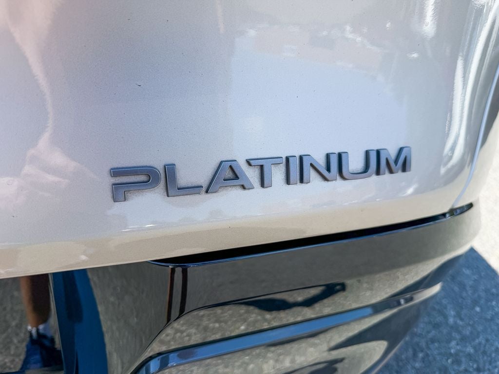 2025 Nissan Murano Platinum