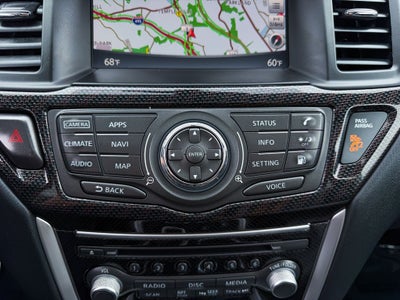 2020 Nissan Pathfinder SL