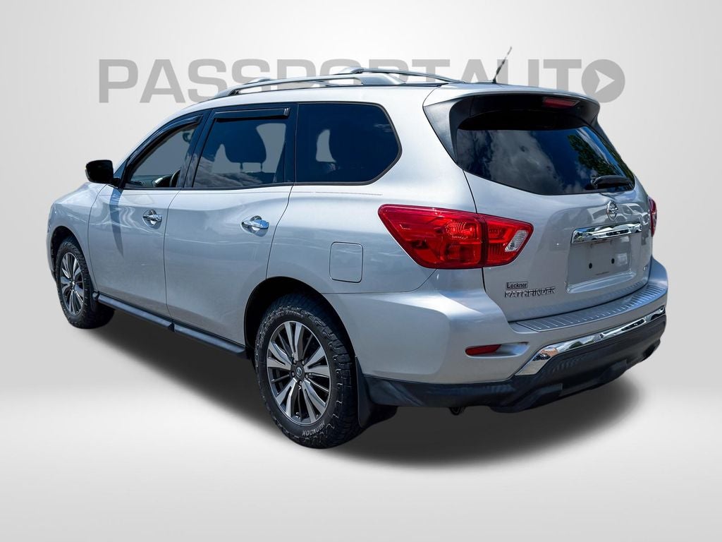 2017 Nissan Pathfinder S