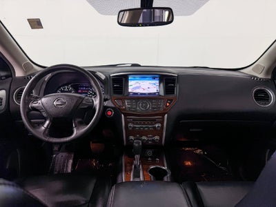 2017 Nissan Pathfinder Platinum