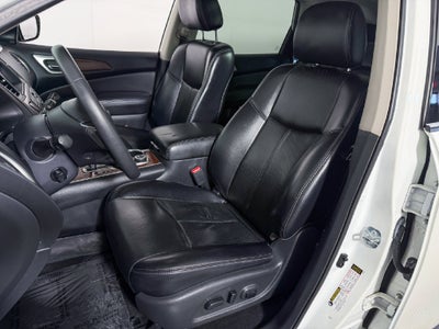 2017 Nissan Pathfinder Platinum