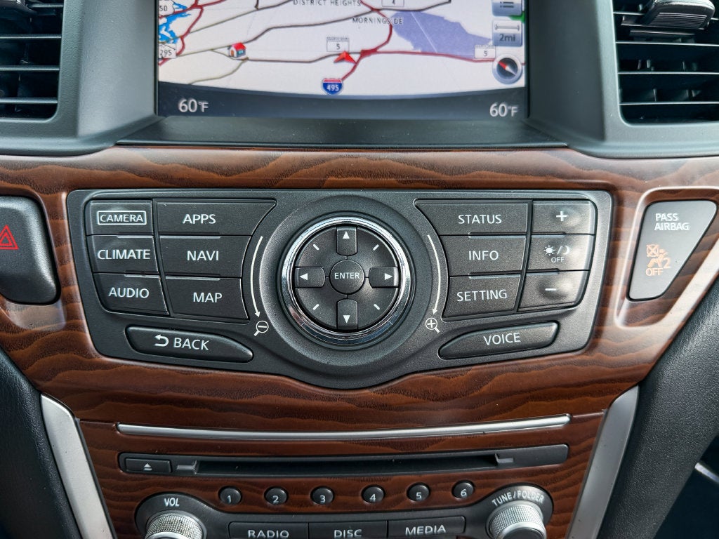 2017 Nissan Pathfinder Platinum