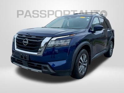 2024 Nissan Pathfinder SL