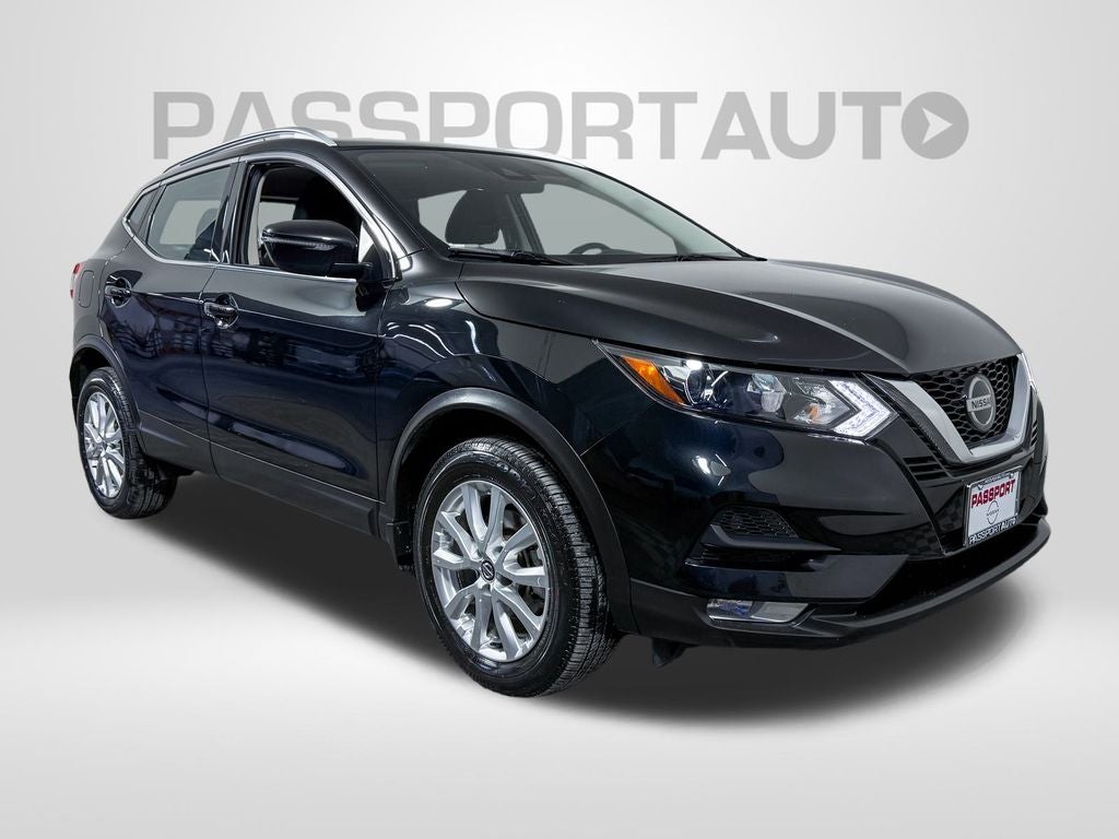 2022 Nissan Rogue Sport SV