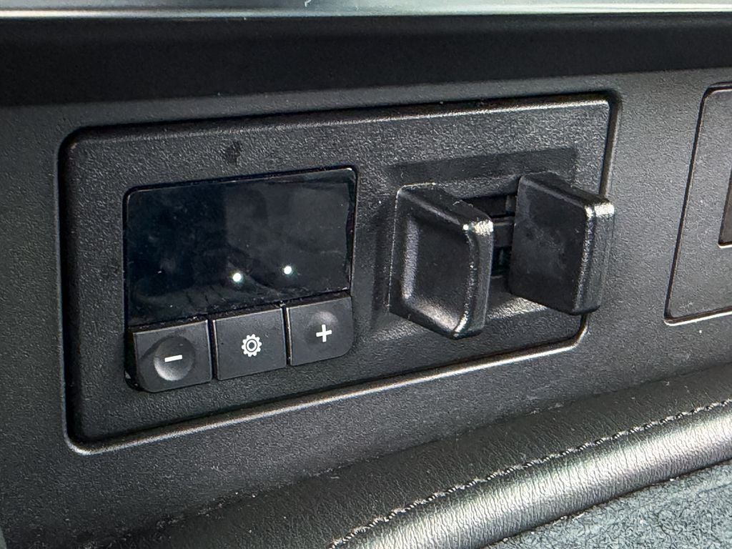2023 Nissan Armada SV