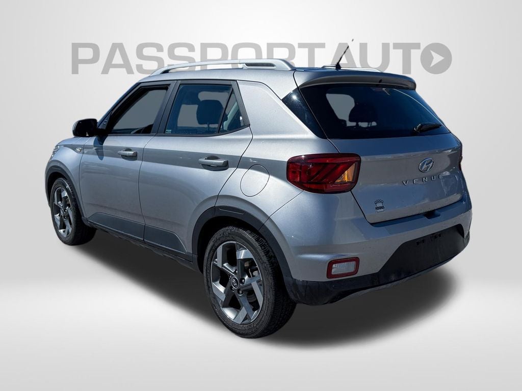 2023 Hyundai Venue SEL