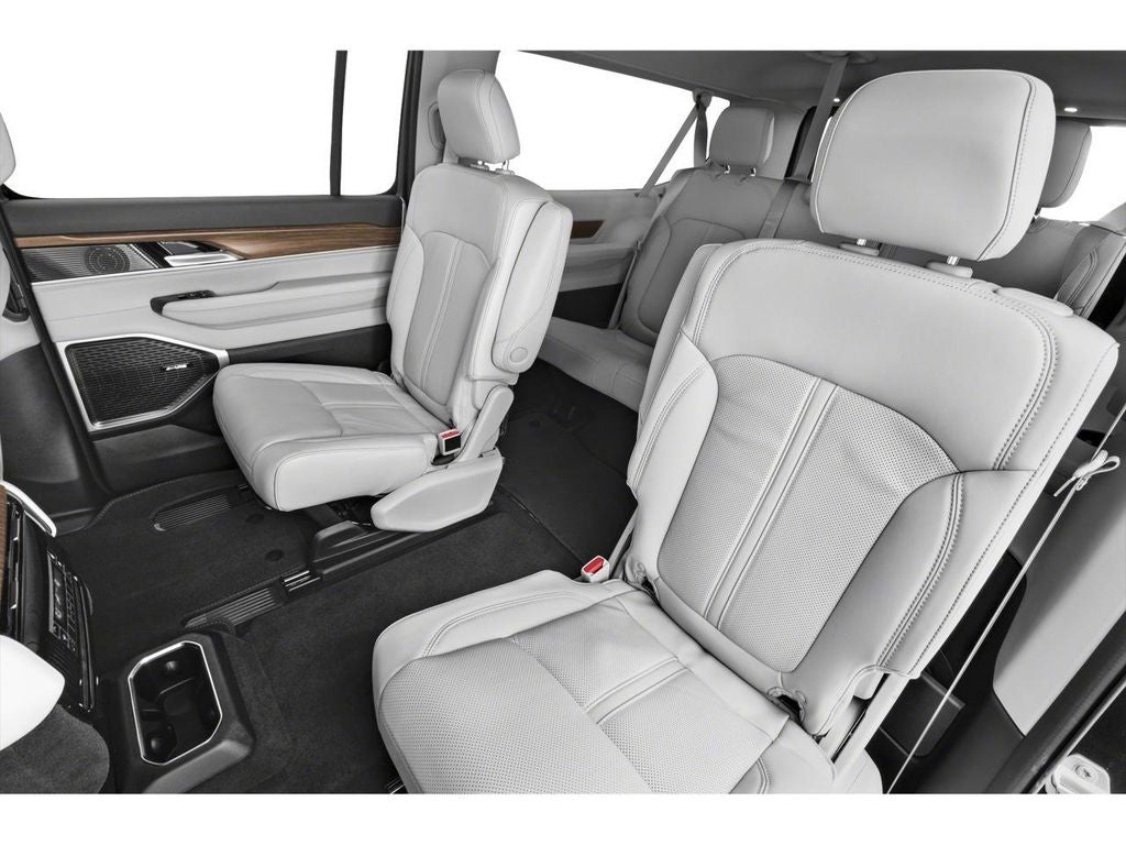 2023 Jeep Wagoneer L Base