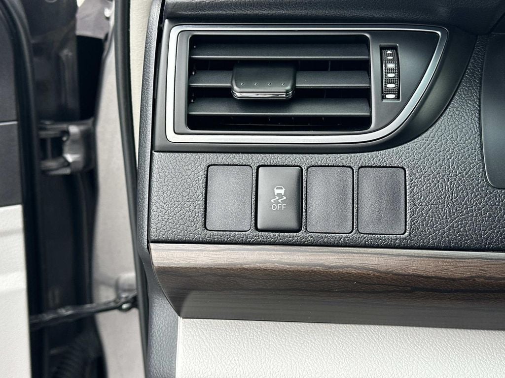 2016 Toyota Camry XLE