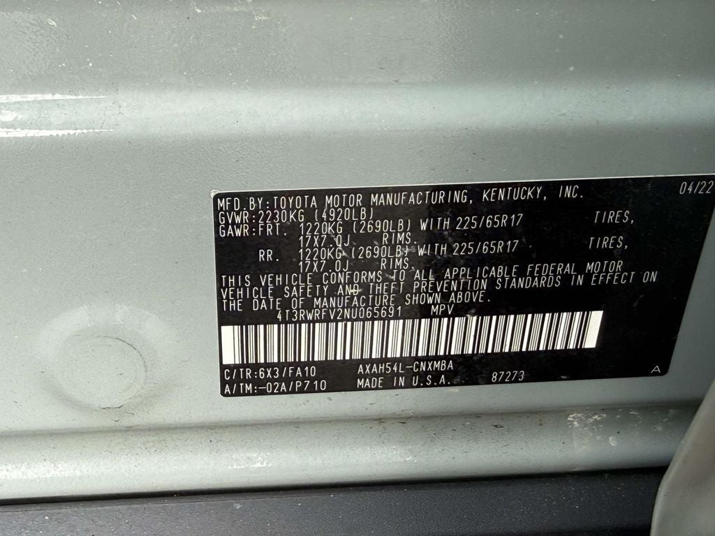 2022 Toyota RAV4 Hybrid XLE