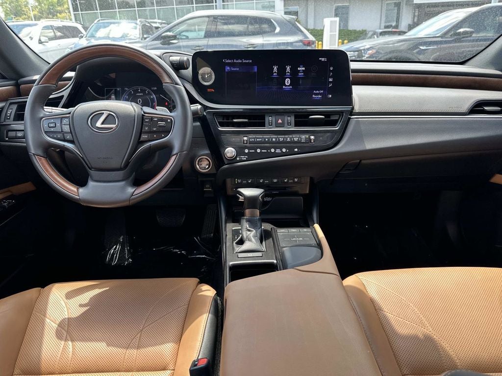 2022 Lexus ES 350 Ultra Luxury