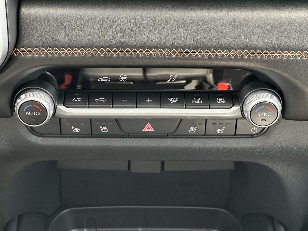 2026 Mazda Mazda CX-50 Hybrid Premium AWD