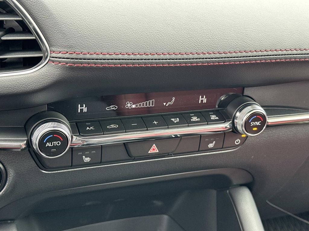 2026 Mazda Mazda3 Sedan 2.5 S Carbon Edition AWD