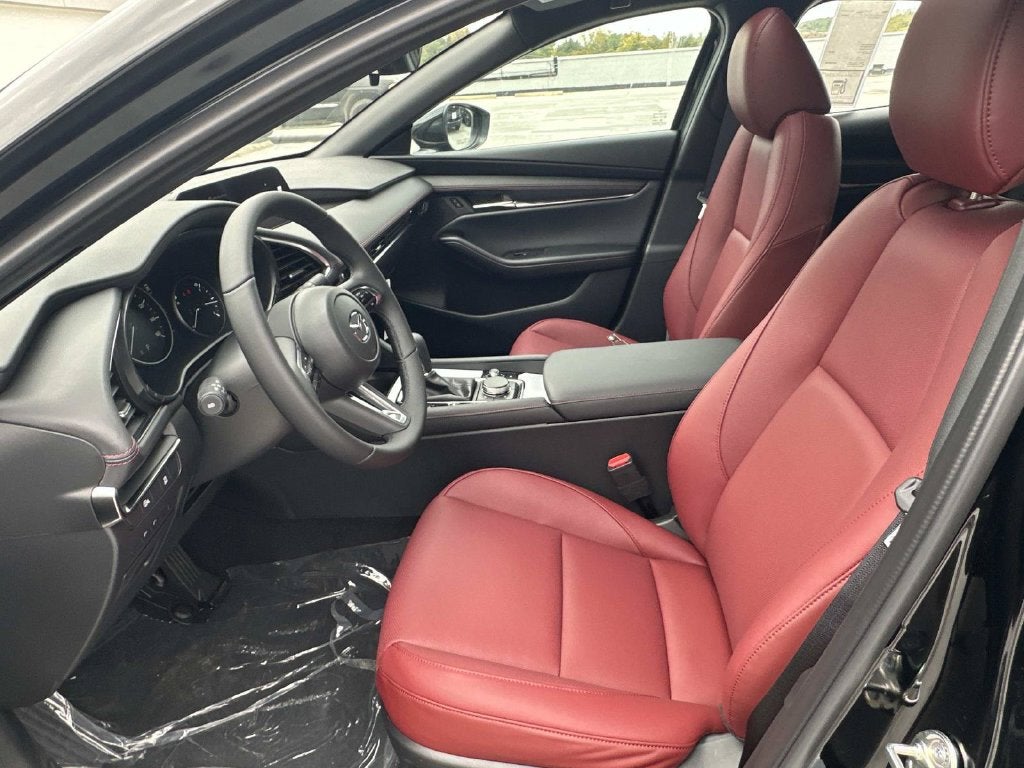 2026 Mazda Mazda3 Hatchback 2.5 S Carbon Edition AWD
