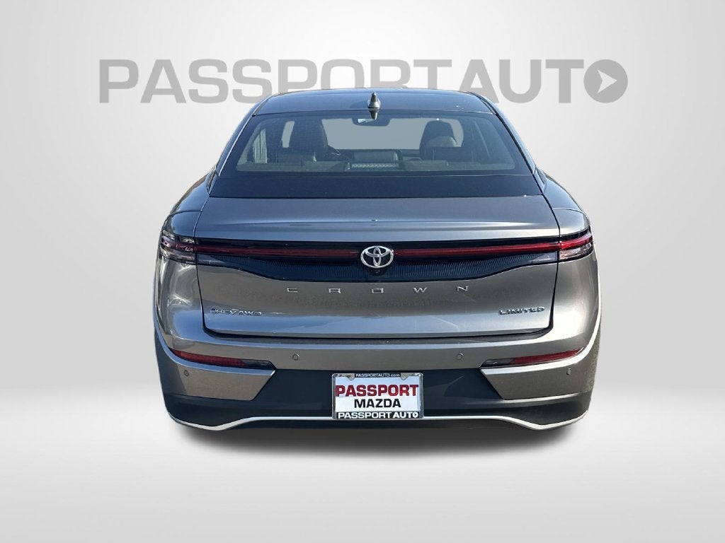 2024 Toyota Crown Limited