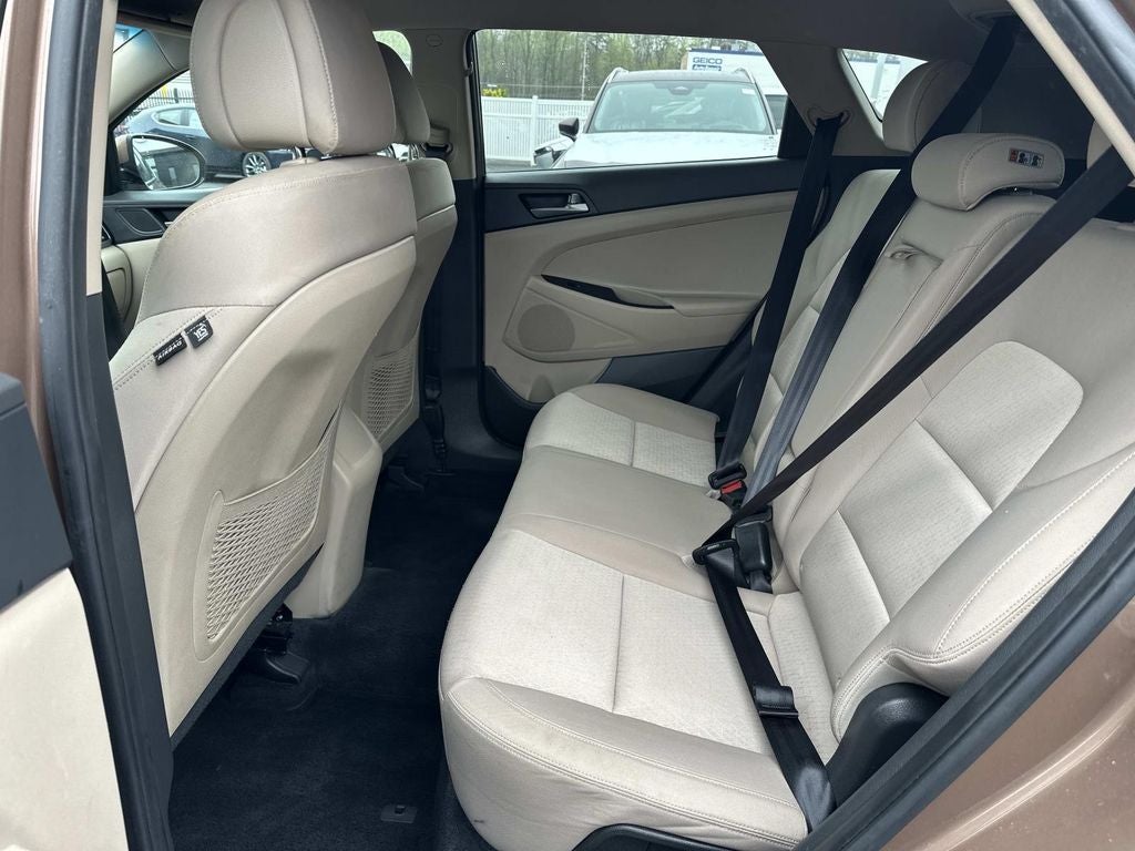 2016 Hyundai Tucson SE