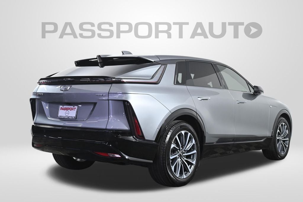 2024 Cadillac LYRIQ Sport