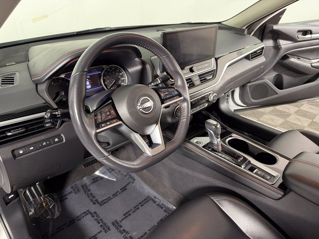 2024 Nissan Altima 2.0 SR