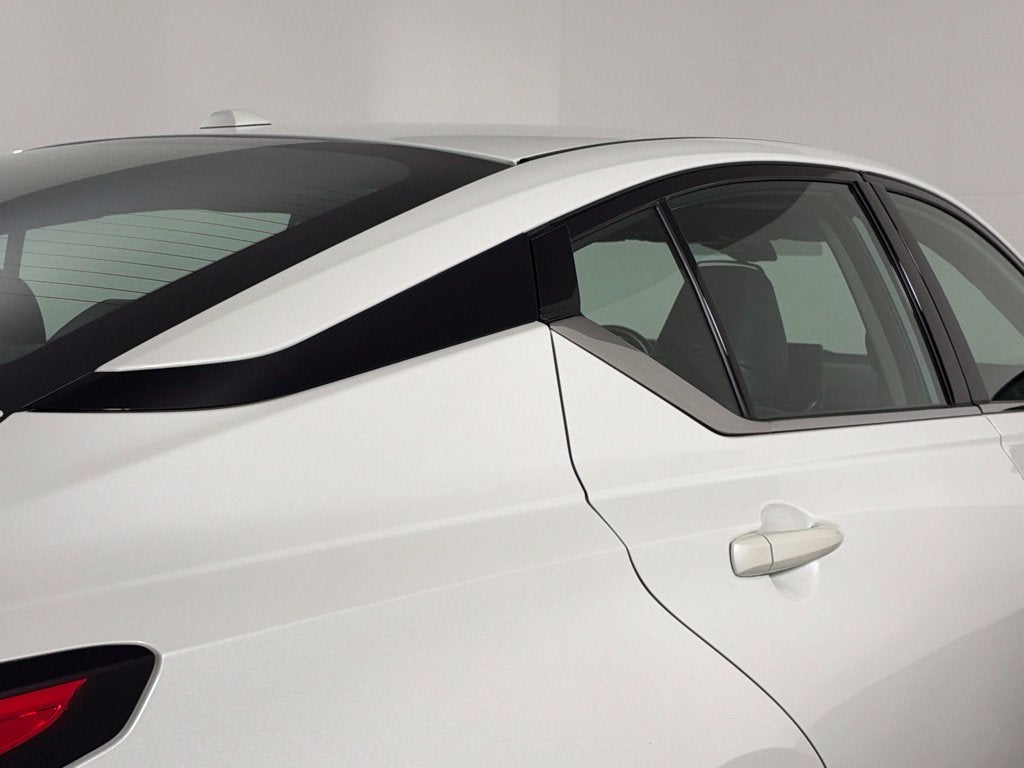 2024 Nissan Altima 2.0 SR