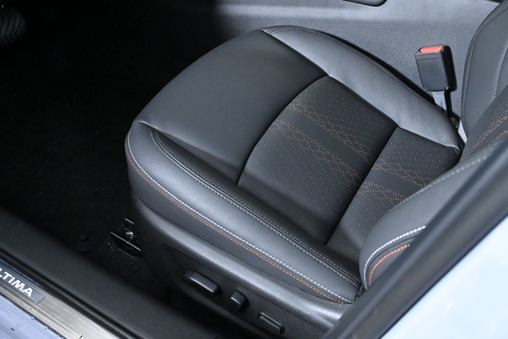 2025 Nissan Altima 2.5 SR