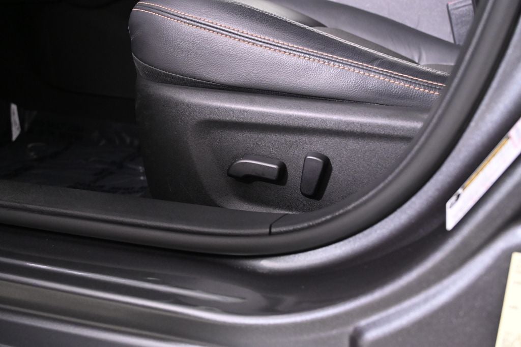 2022 Nissan Altima 2.5 SR Nissan Certified