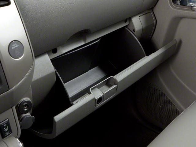 2010 Nissan Frontier LE