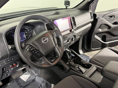 2023 Nissan Frontier SV Midnight Edition