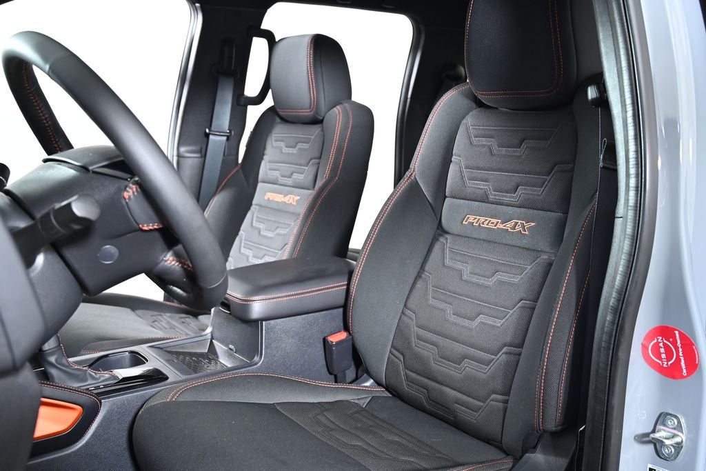 2023 Nissan Frontier PRO-4X Nissan Certified