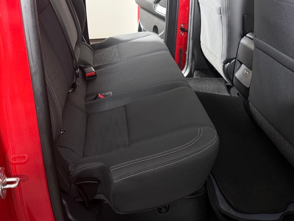 2022 Nissan Frontier SV Nissan Certified