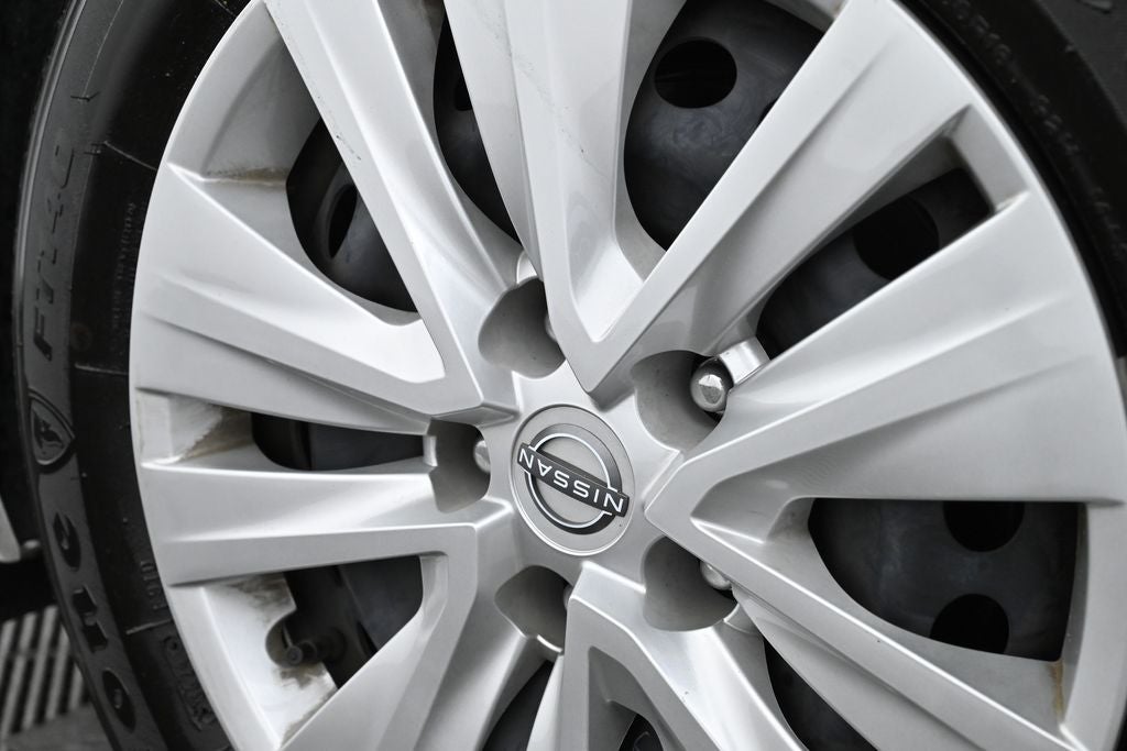 2025 Nissan Sentra S Nissan Certified