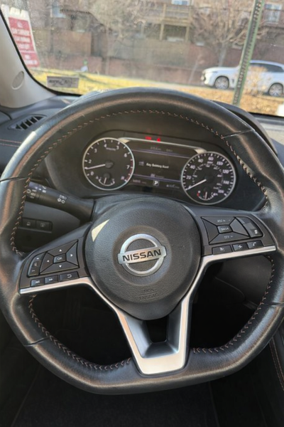 2023 Nissan Sentra SR Nissan Certified