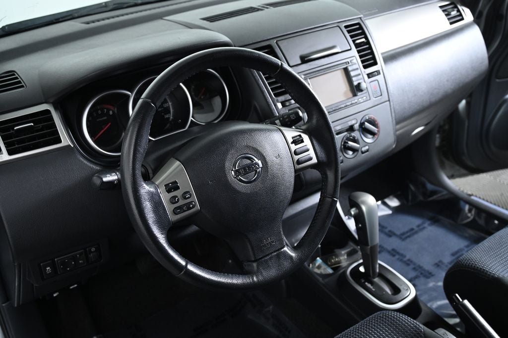 2012 Nissan Versa 1.8 SL