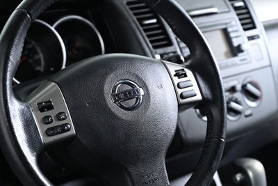 2012 Nissan Versa 1.8 SL