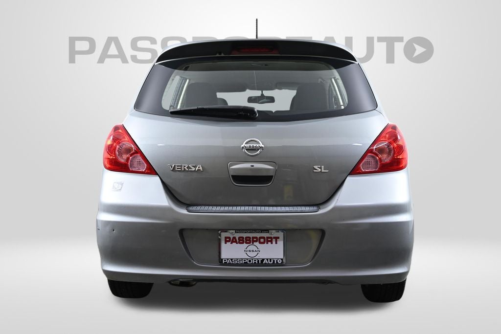 2012 Nissan Versa 1.8 SL